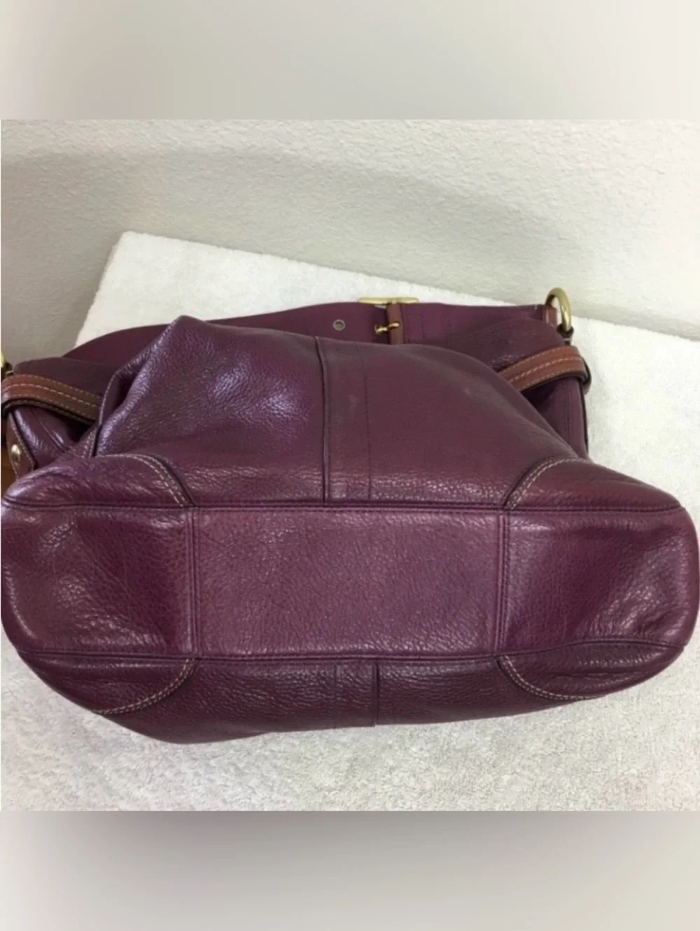 Vintage Womens Y2K Coach Plum Large Hampton Pebble Leather Hobo Bag Rare Classic